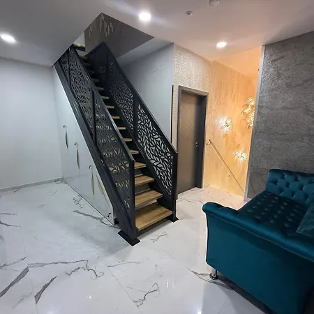 شقة Peter & Roza Modern Apartmanhaz ****
