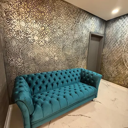 Peter & Roza Modern Apartmanhaz **** شقة Balatonmáriafürdő