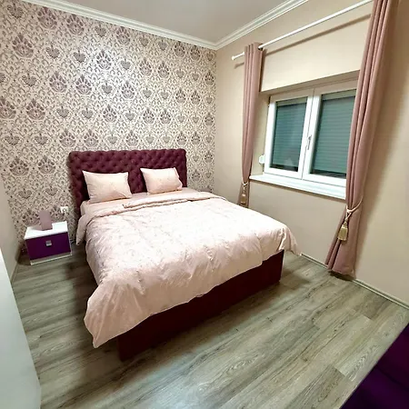 Peter & Roza Modern Apartmanhaz **** Balatonmáriafürdő