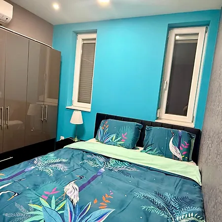 Peter & Roza Modern Apartmanhaz **** Balatonmáriafürdő