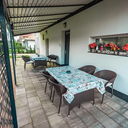 شقة Peter & Roza Modern Apartmanhaz **** *