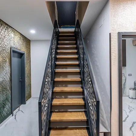 Peter & Roza Modern Apartmanhaz **** Balatonmáriafürdő